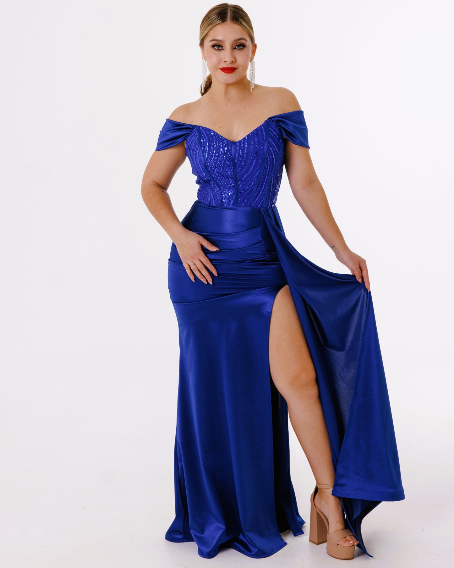 Vestido Largo con abertura y lentejuela - KARIME