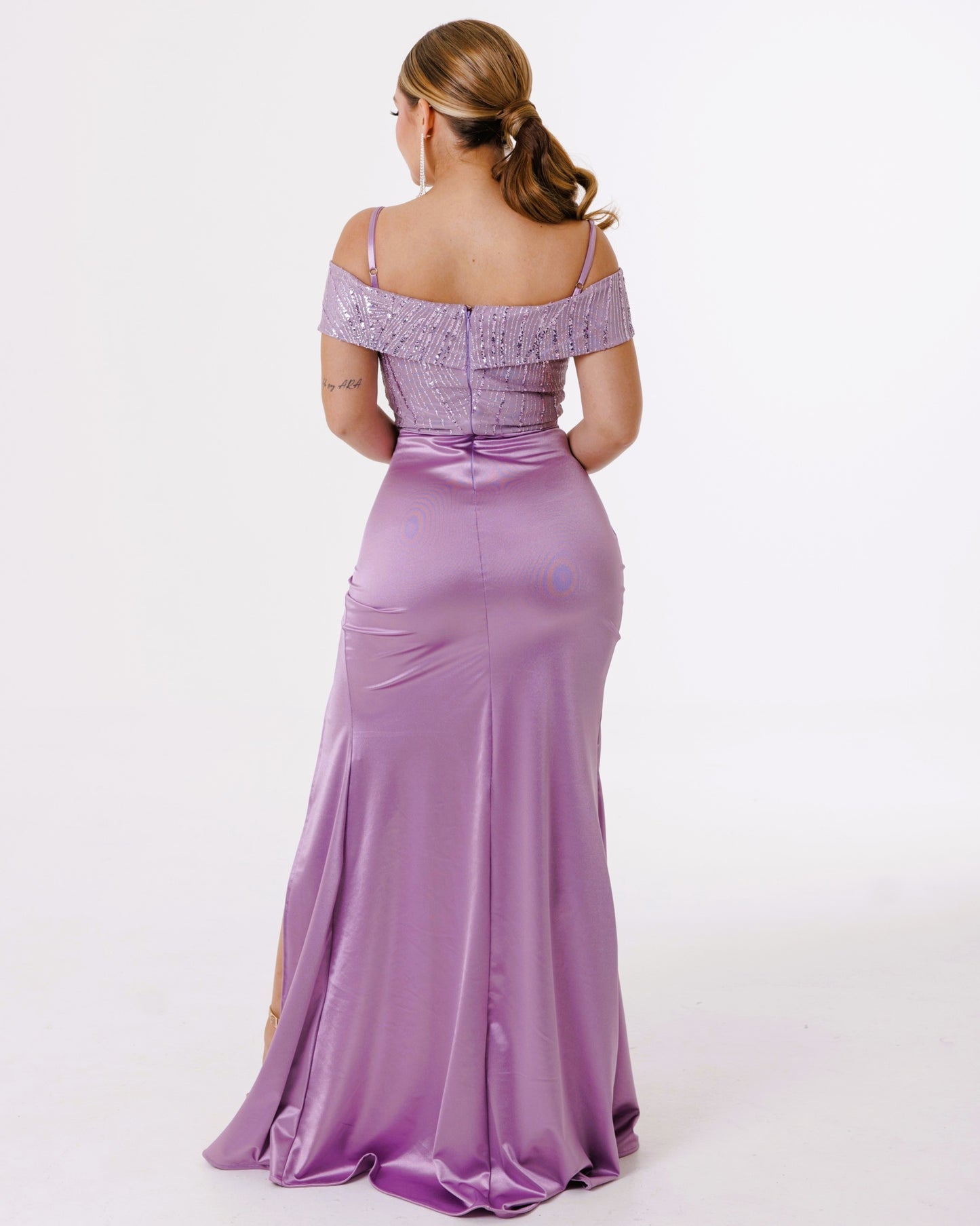 Vestido Largo con Abertura y Lentejuela - MERIDA