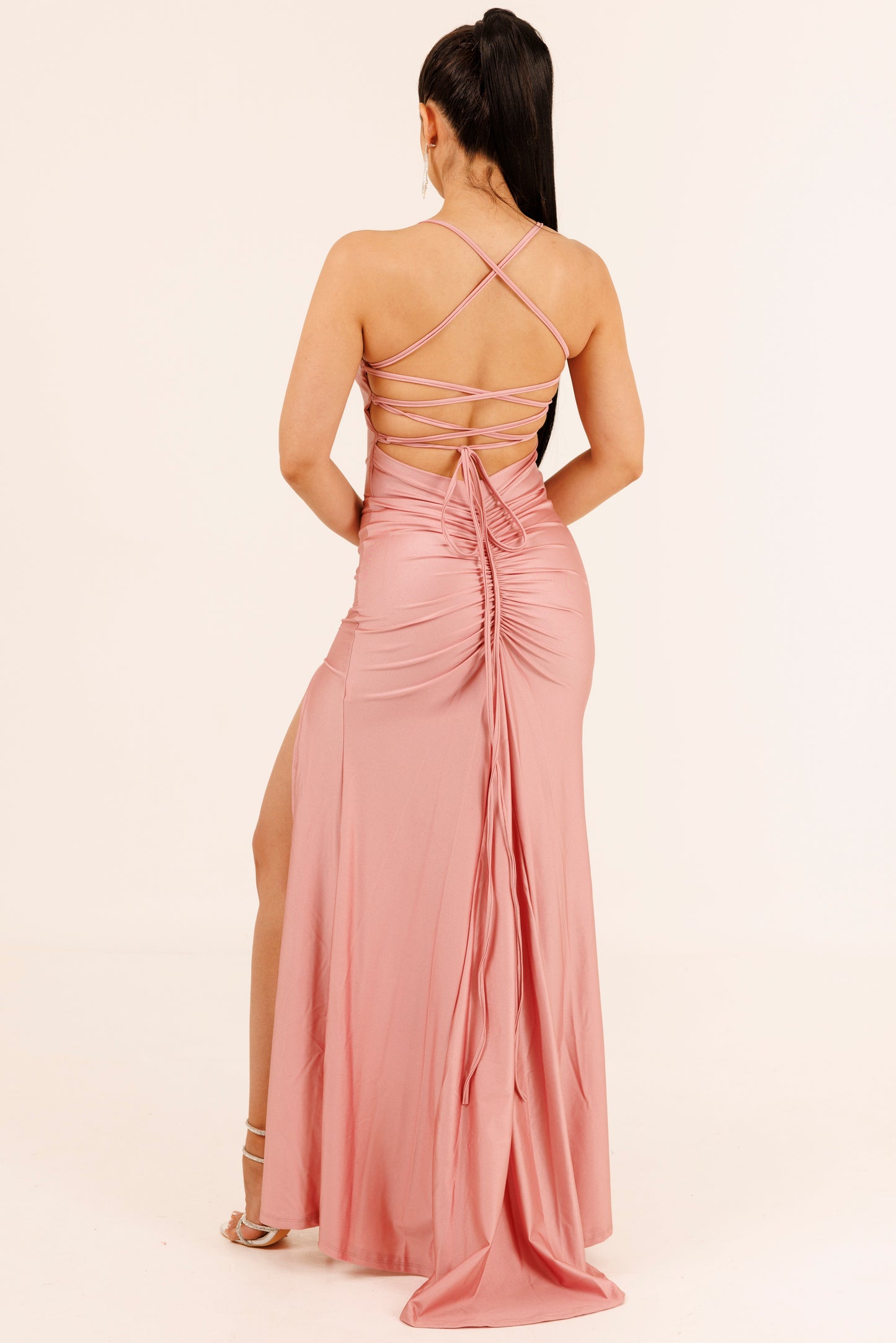 Vestido Largo Ajustado con Abertura Coarrugado y tirantes - IVY