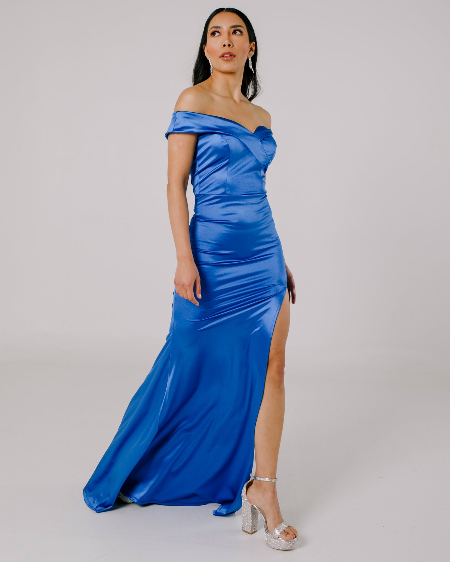 Vestido Largo con Abertura Saten Corrugado - FRIDA