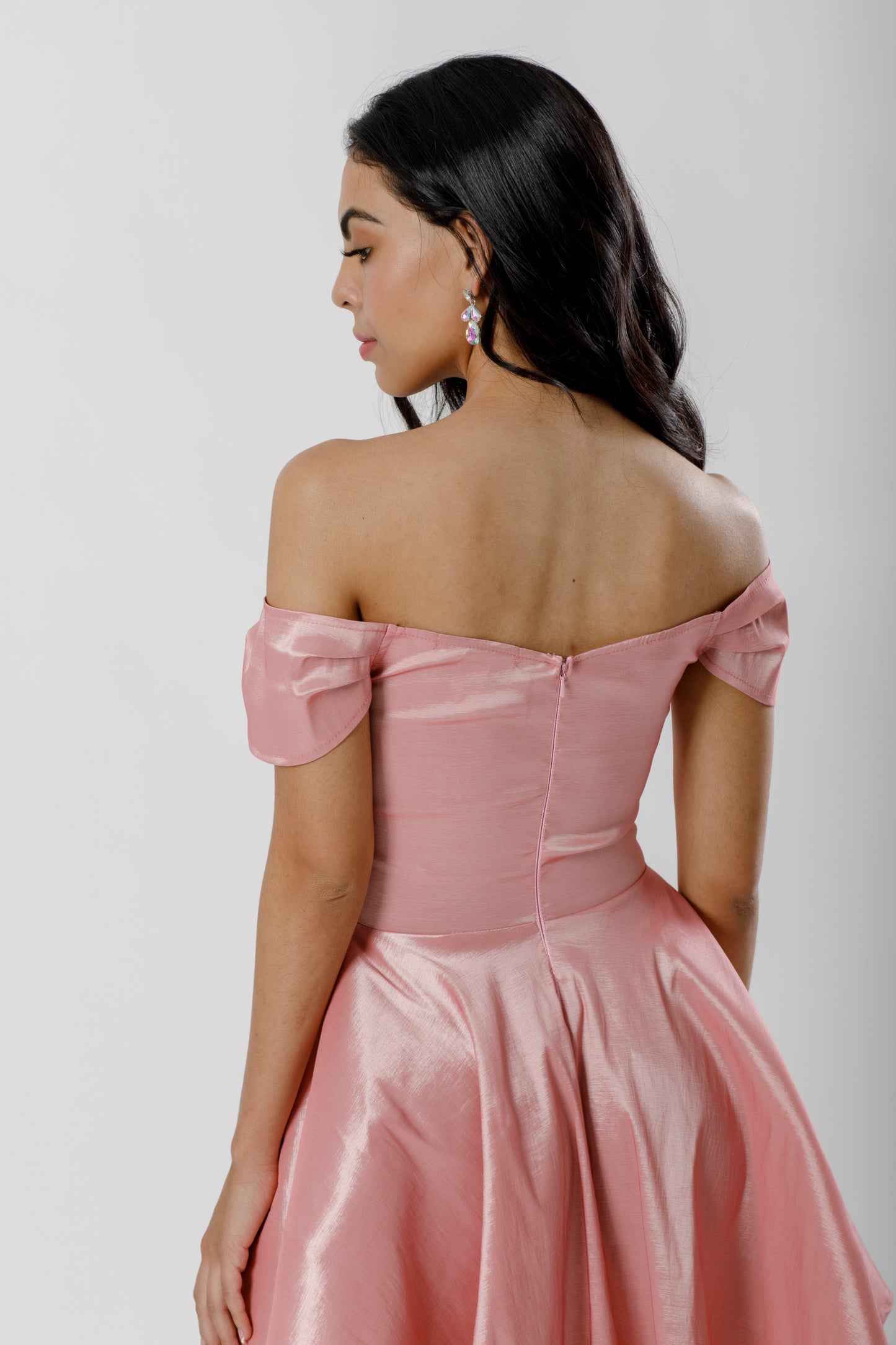 Vestido corto corte princesa ampón. - The Moda mx