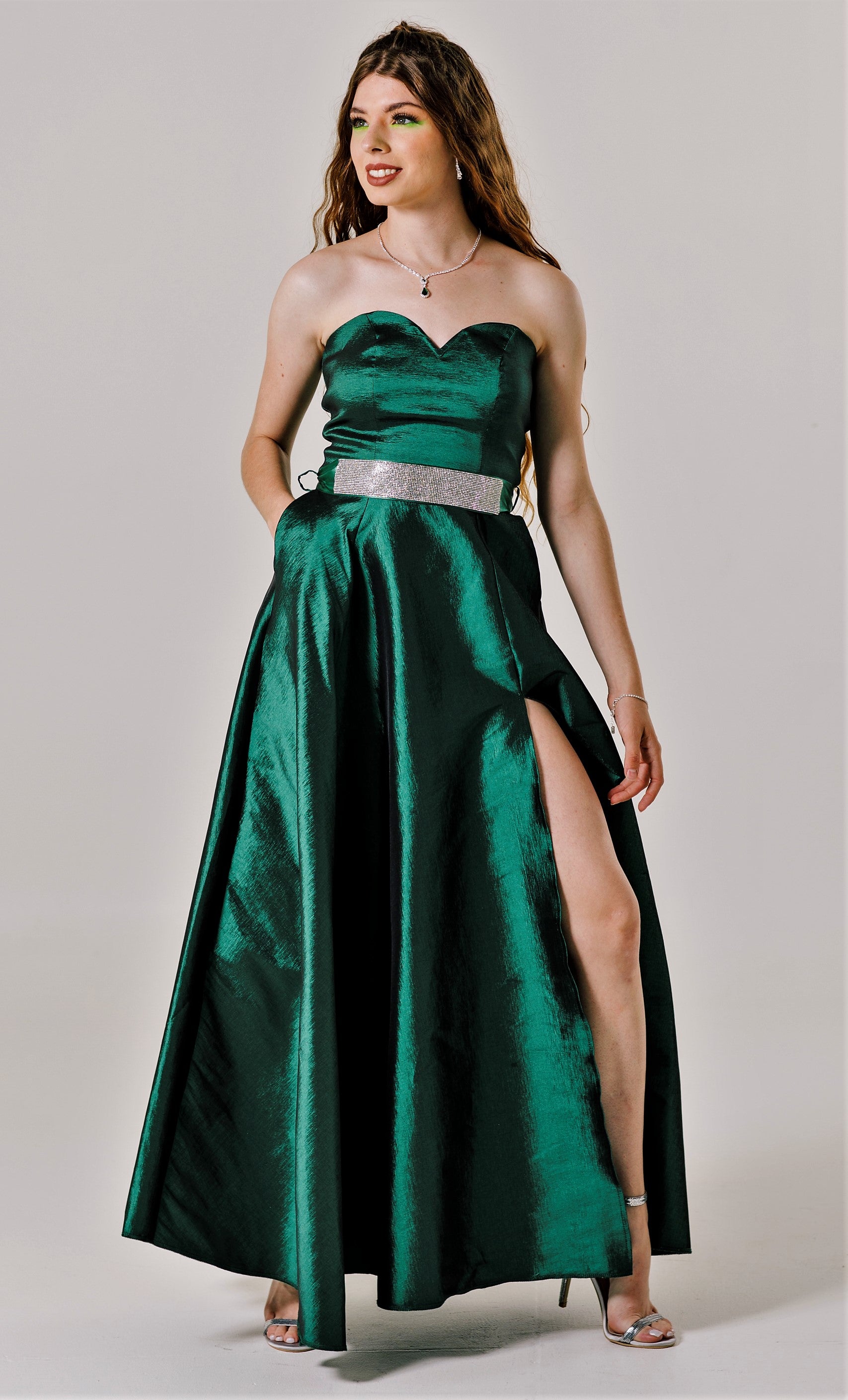 Vestido verde best sale con brillos