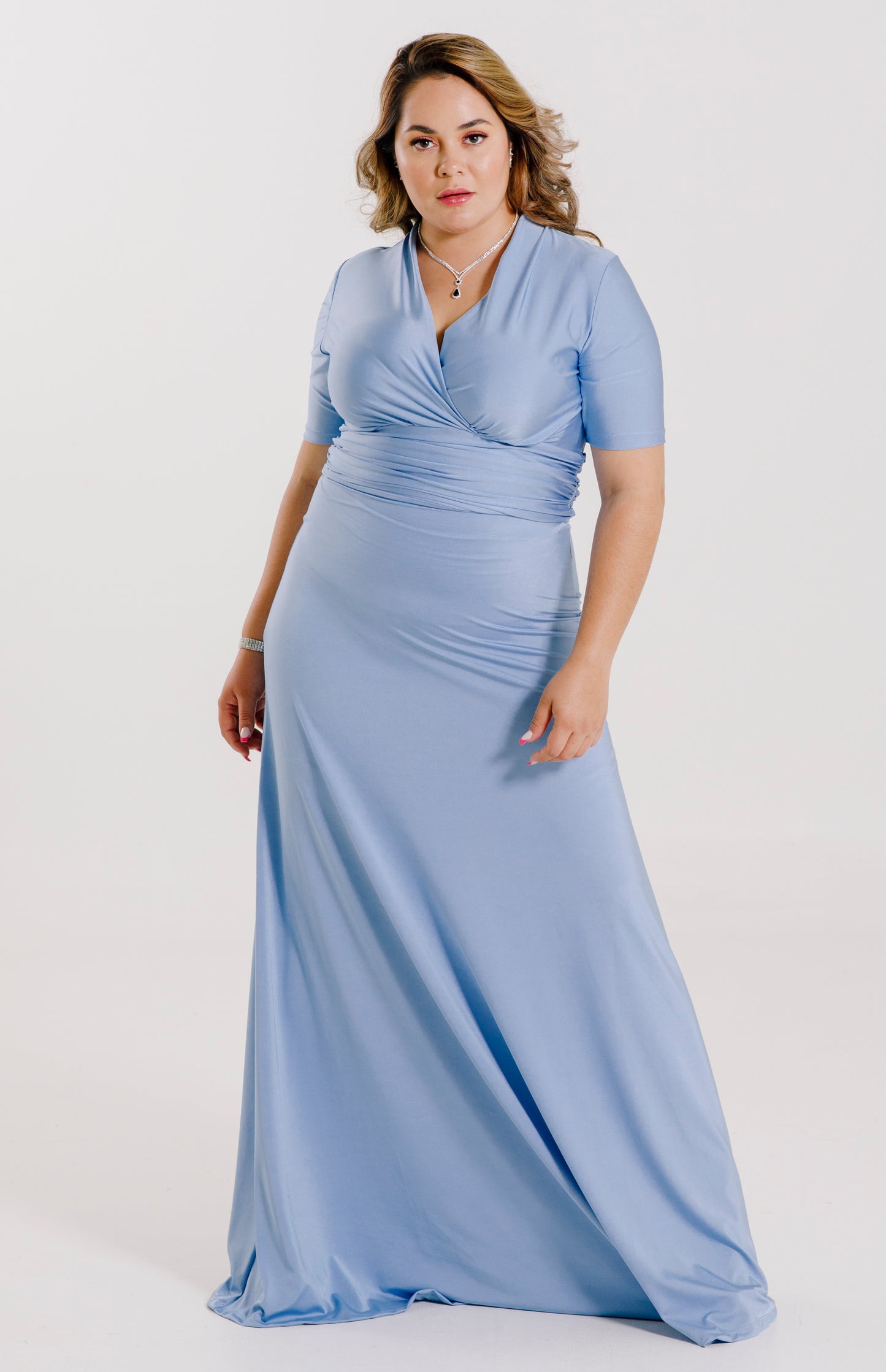 Vestido Largo Con Mangas - DIANA