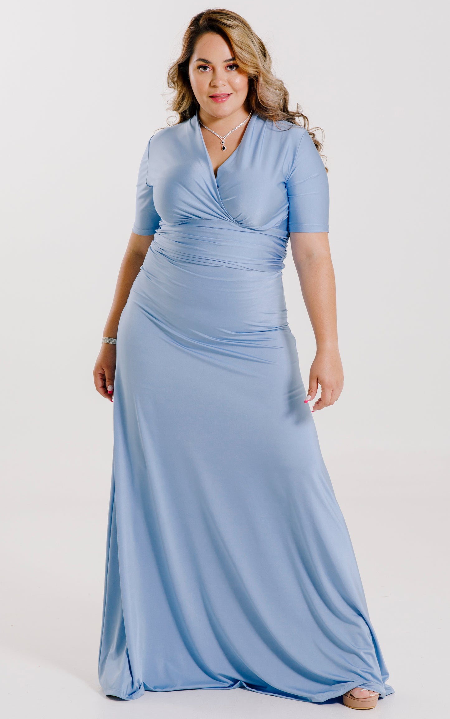 Vestido Largo Con Mangas - DIANA