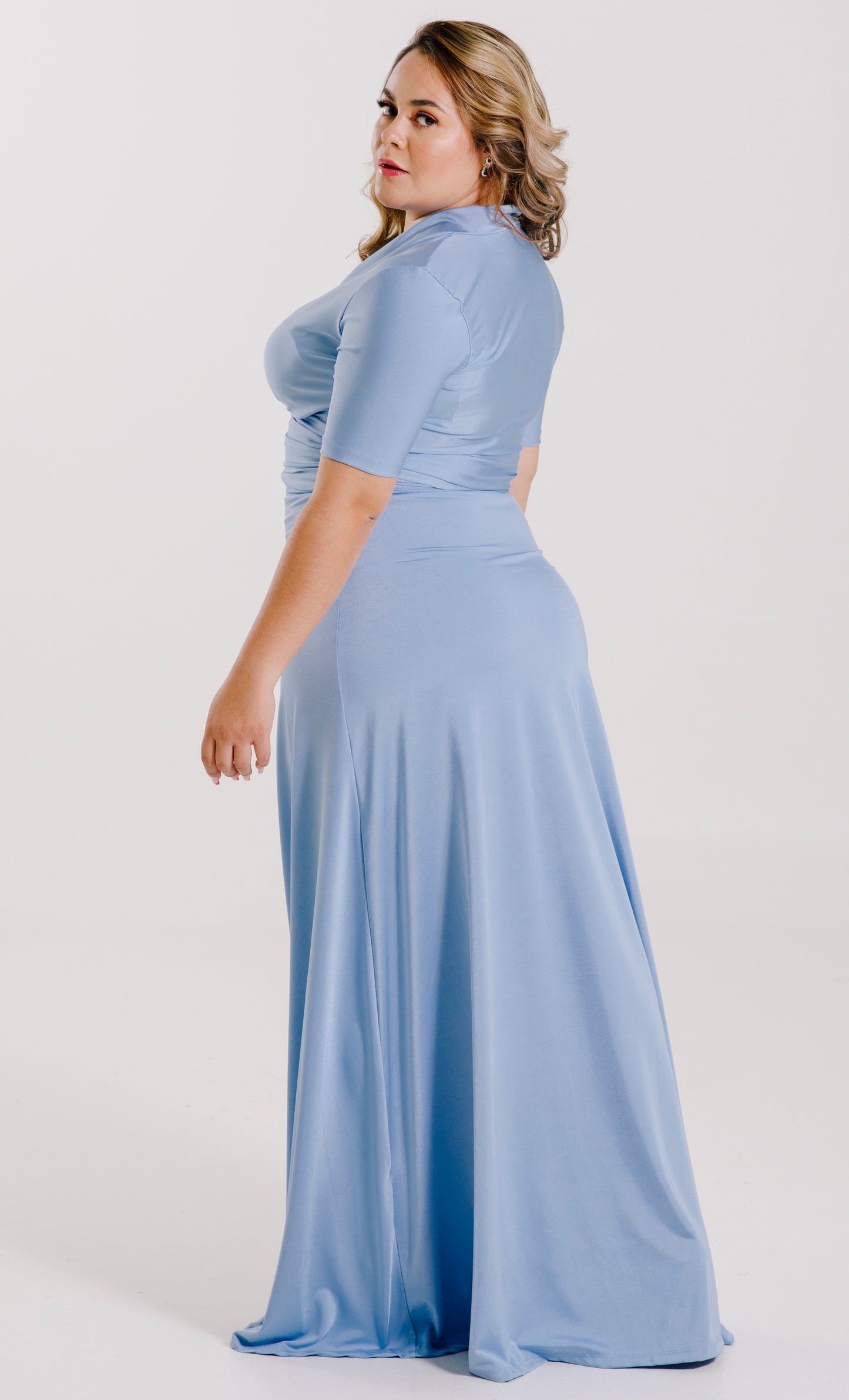 Vestido Largo Con Mangas - DIANA