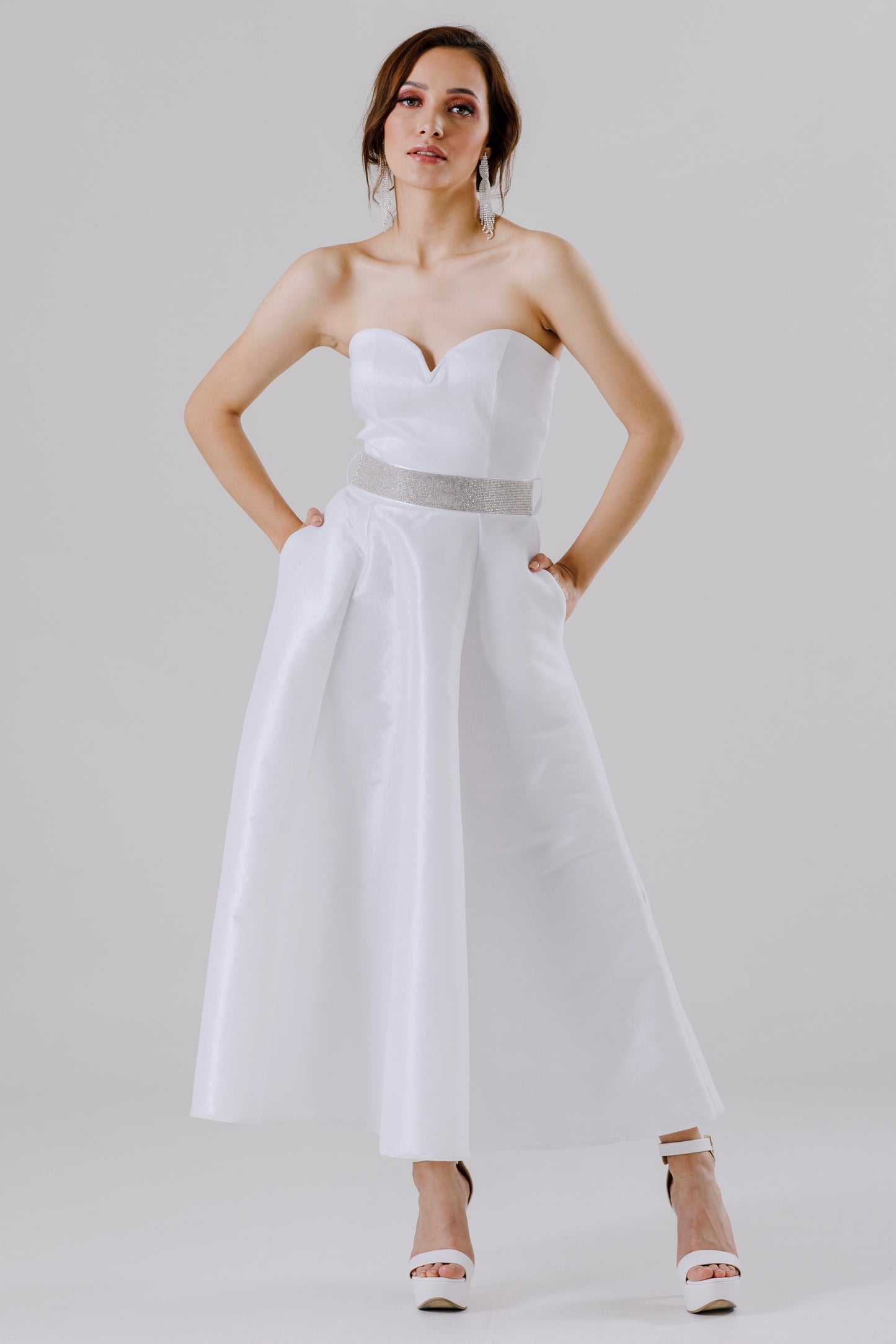 Vestido Strapple Corte midi con Bolsas - MARILYN