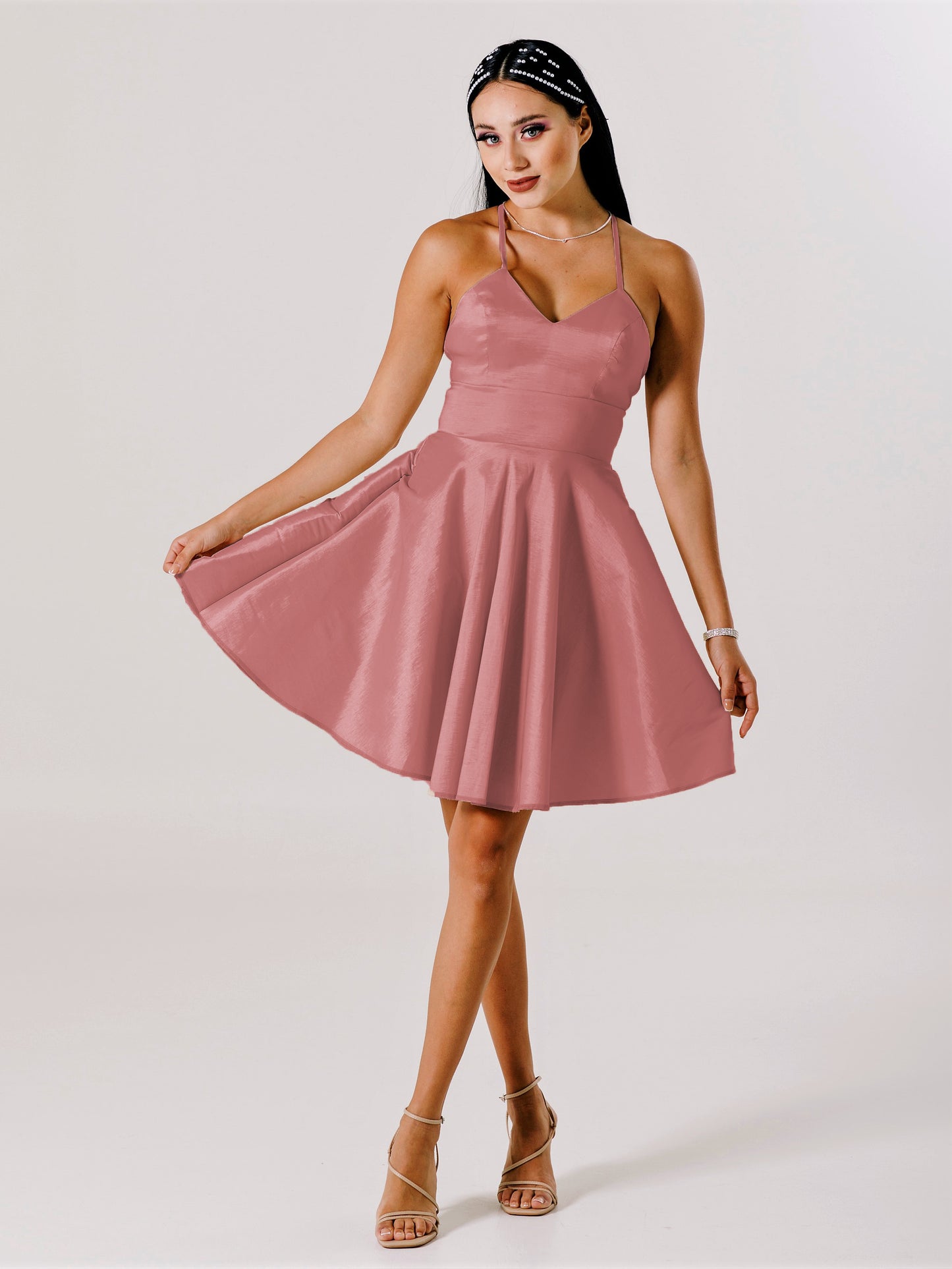 Vestido corto circular con tirante cruzado - "SOPHIA"
