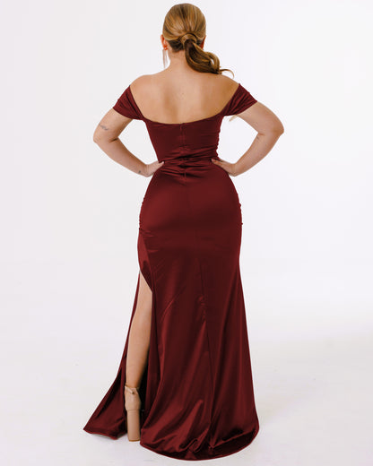 Vestido Largo satinado con abertura y Mangas- KARIME SATIN