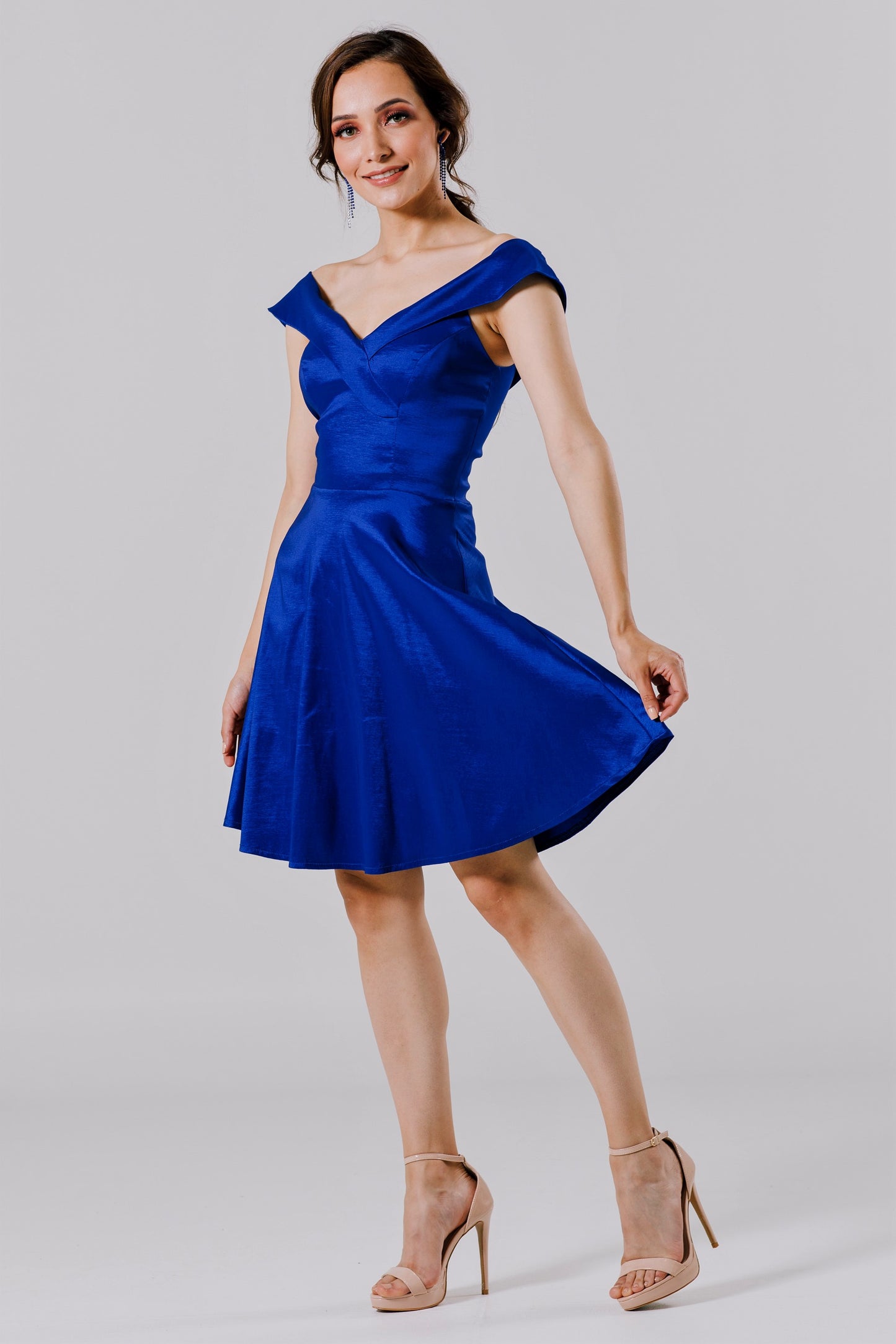 Vestido Corto con Hombros al Descubierto - FLORENCIA CORTO