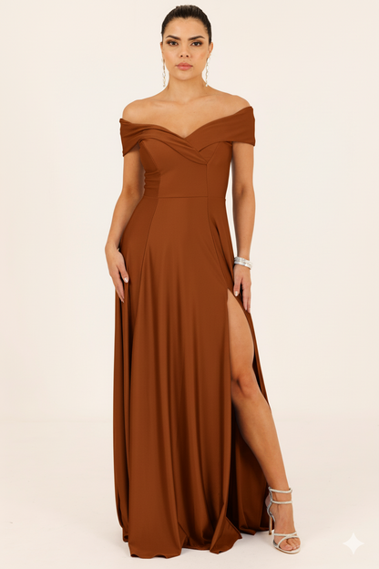 Vestido Largo con Abertura y Mangas - SUIZA