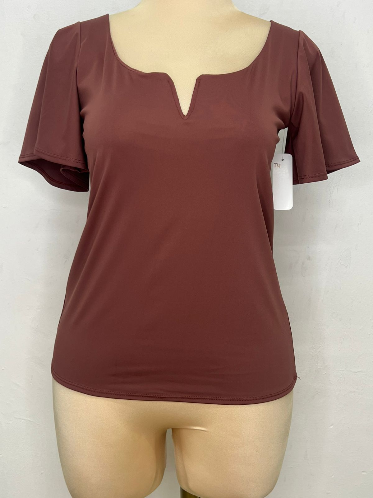 Blusa Casual con Cuello V - T51
