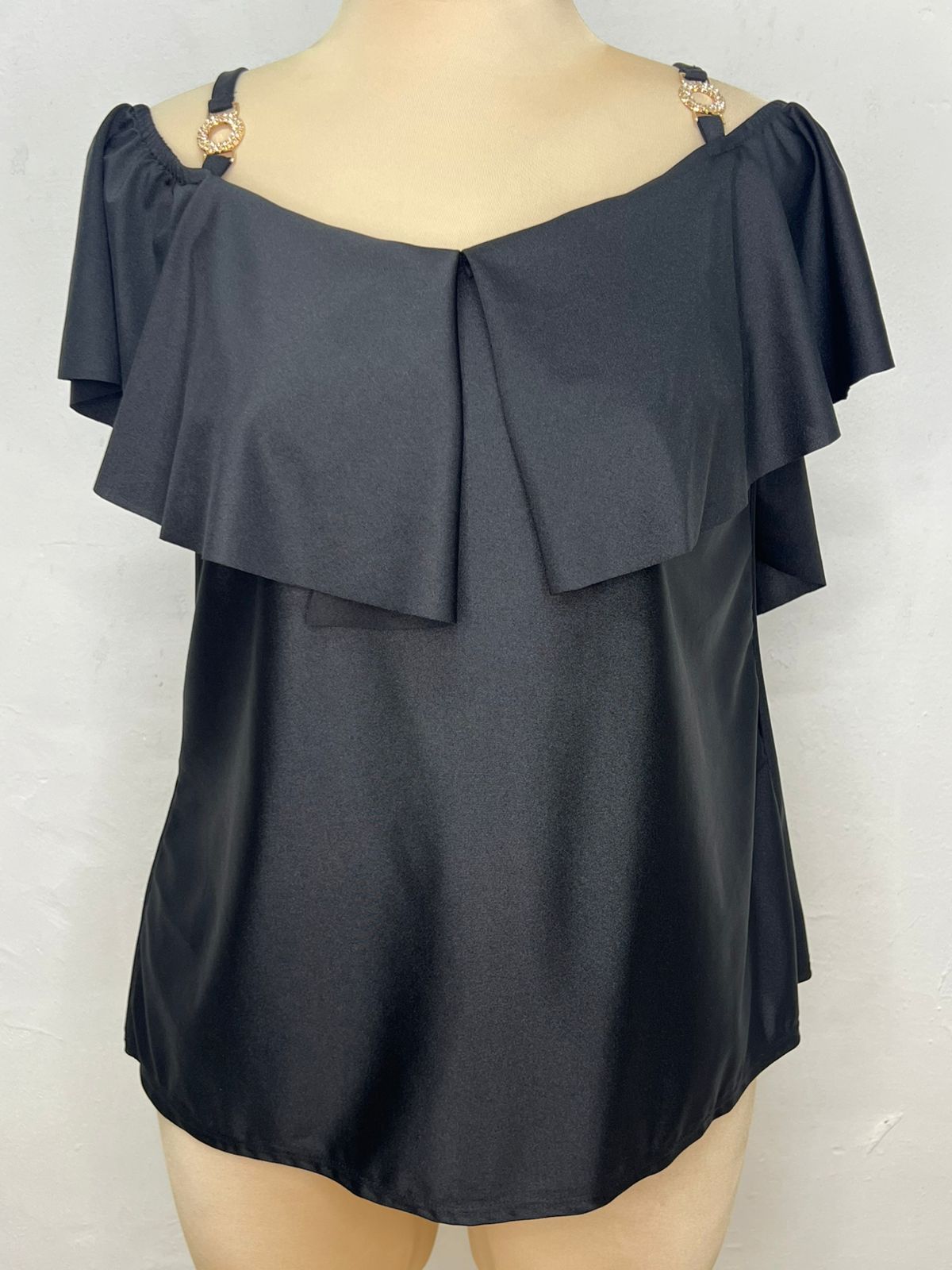 Blusa Casual con Tirantes y Olan - T50