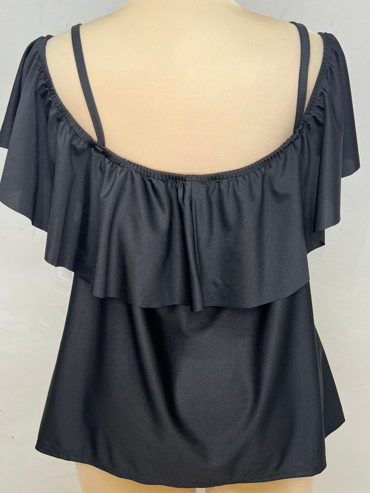 Blusa Casual con Tirantes y Olan - T50