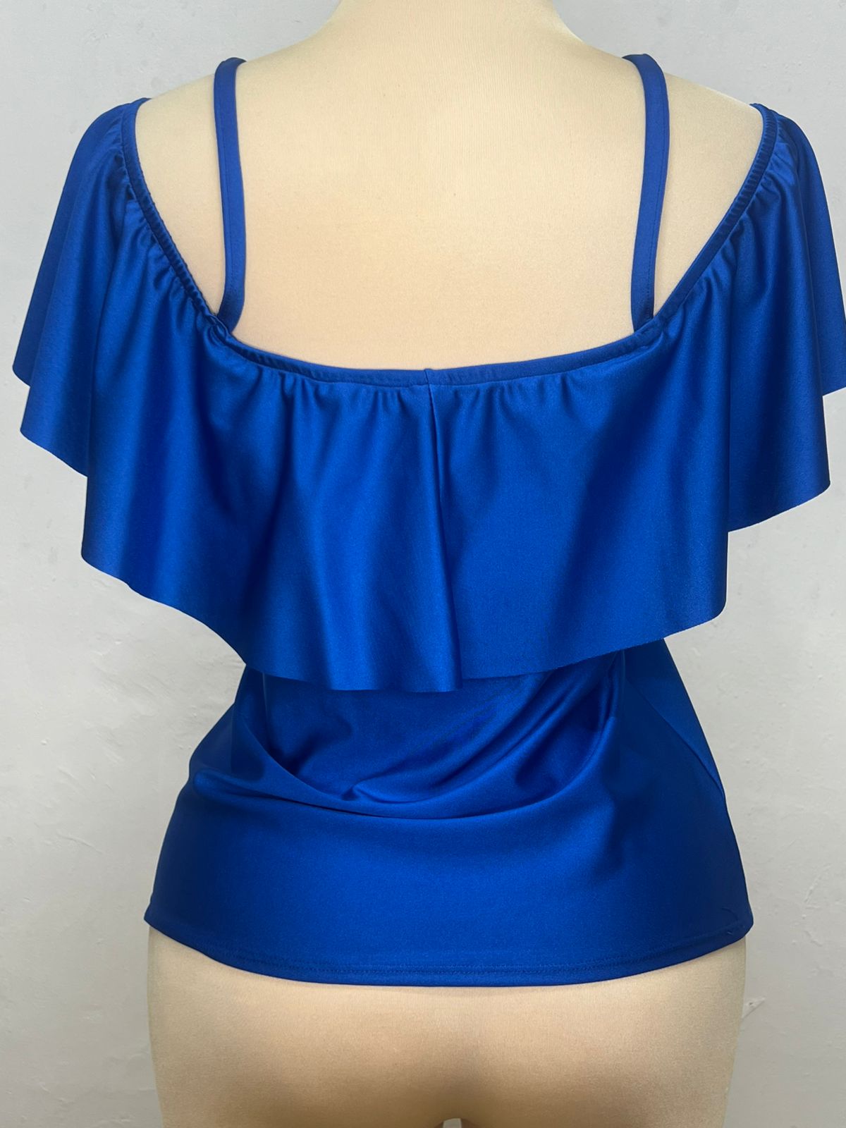 Blusa Casual con Tirantes y Olan - T50