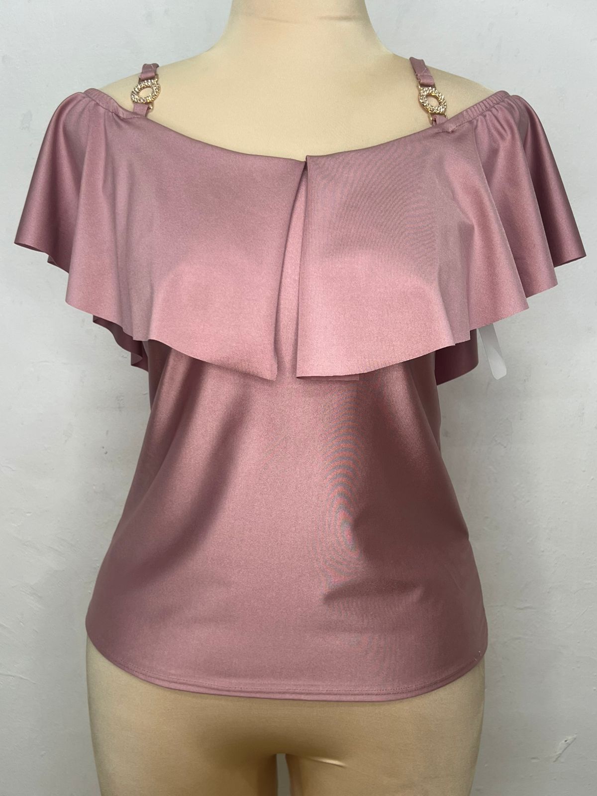 Blusa Casual con Tirantes y Olan - T50