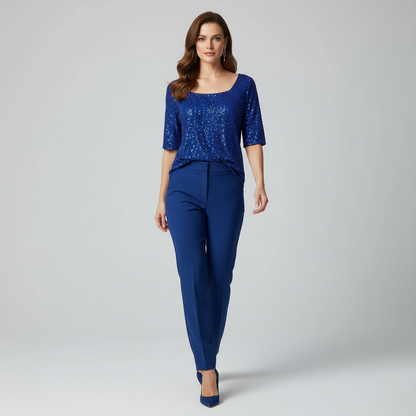 Blusa de lentejuela manga corta T47 color azul rey, con modelo – the•moda
