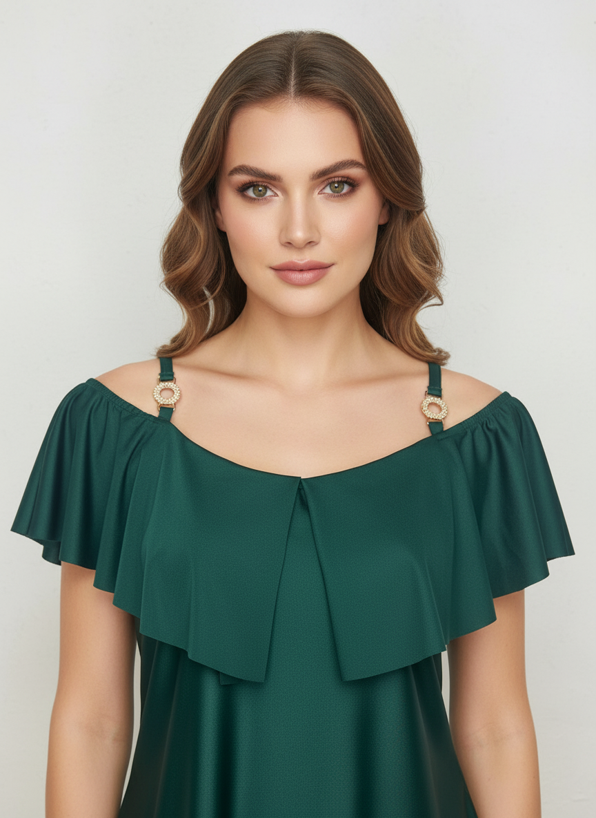 Blusa casual de tirantes con olán T50 color verde esmeralda, con modelo – the•moda