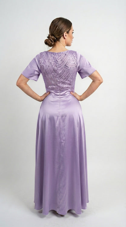 Vestido Largo Con Mangas y Encaje - GALA