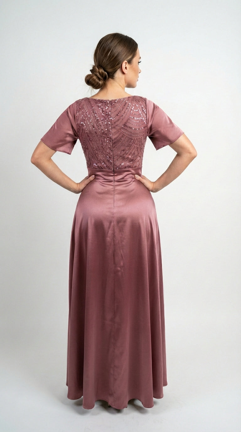 Vestido Largo Con Mangas y Encaje - GALA