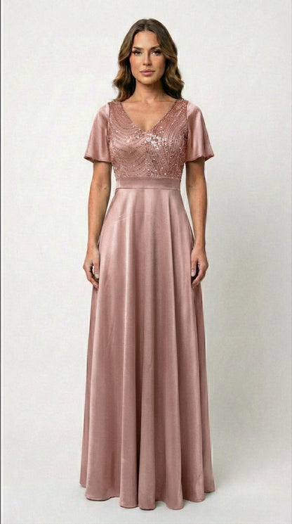 Vestido Largo Con Mangas y Encaje - GALA